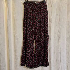 Free People Dreamy Days Pajama Lounge Pant Black Red Floral Wide Leg Raw Hem M/L